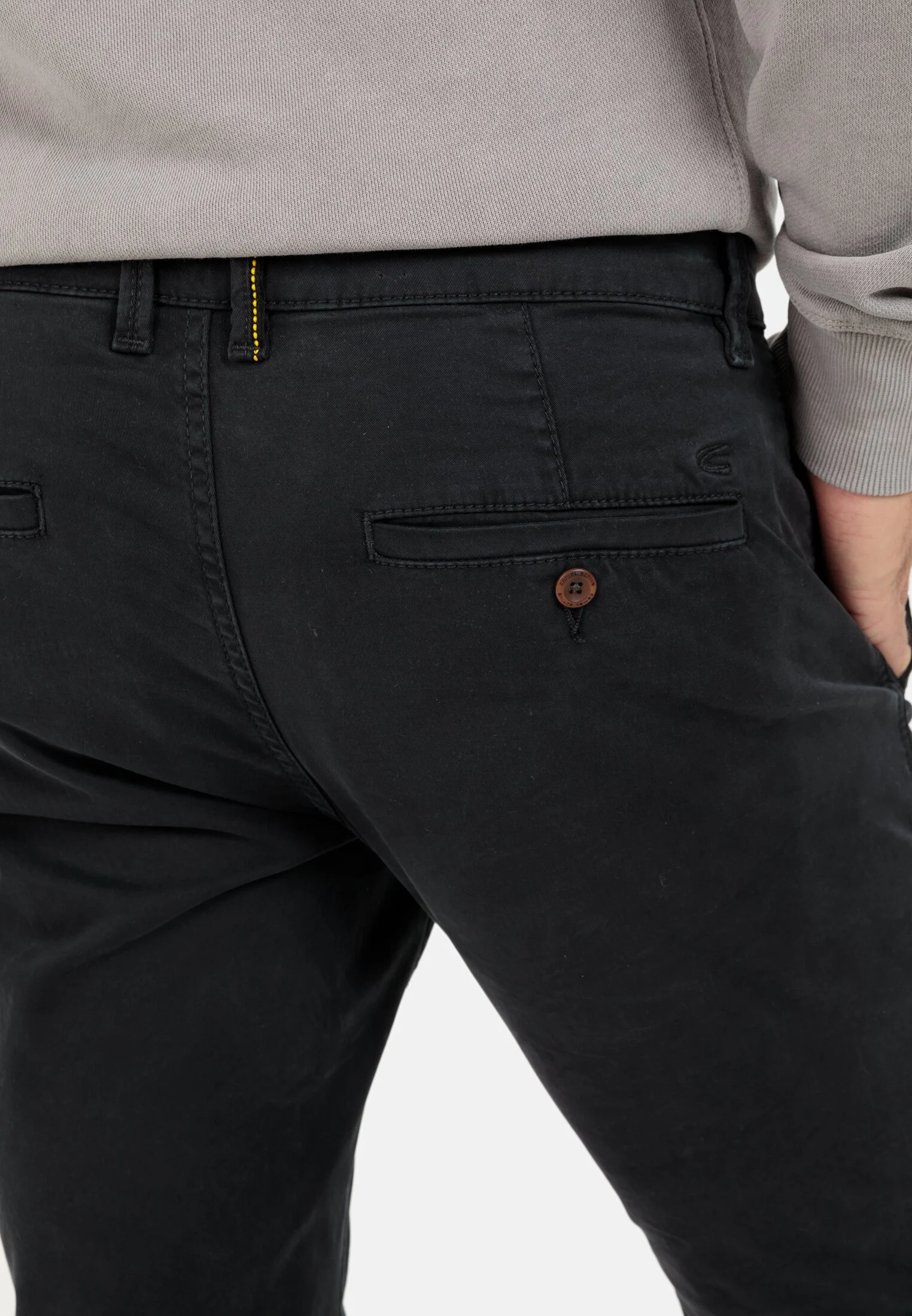 camel-active-chinos-anthraki-477615-2f35-88-endisis.gr